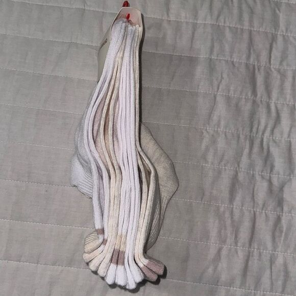 Lucky Brand Ladies 5 pk White Cream Tan Shortie Crew Socks - Picture 6 of 13